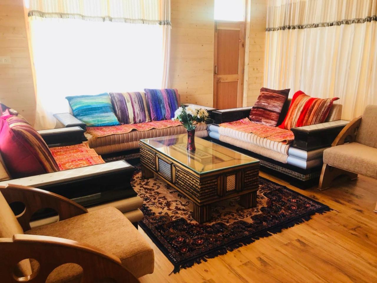 Plm Dhara Hotel - Manali (Himachal Pradesh) — Photos 3